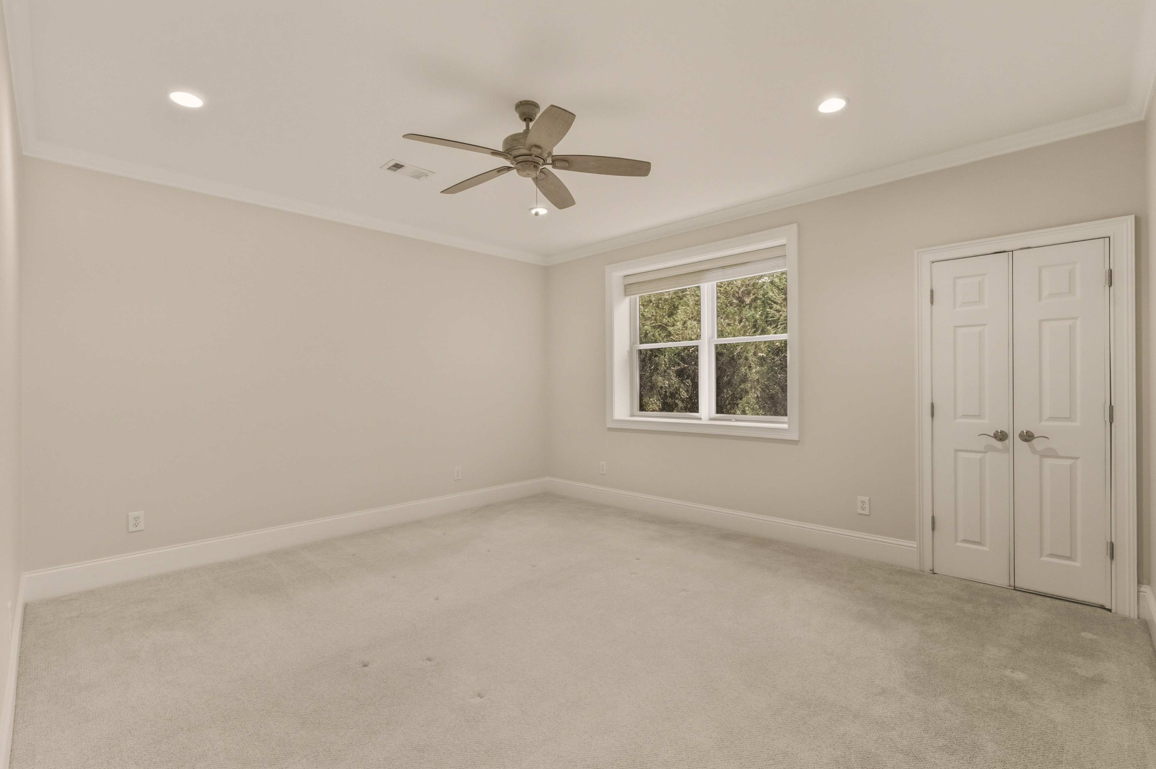 2701 Parrott's Pointe Road image 44